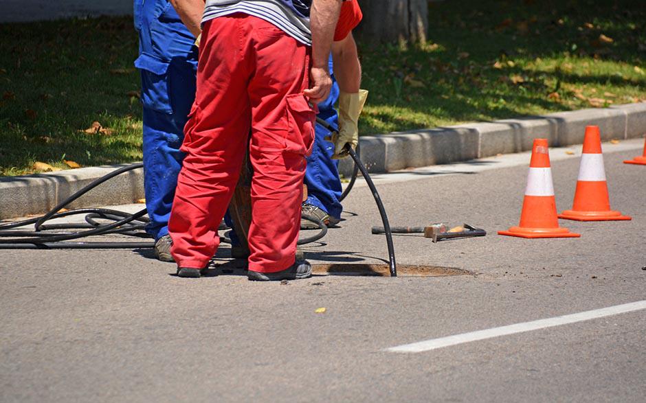  prix plombier débouchage Nainville-les-Roches
